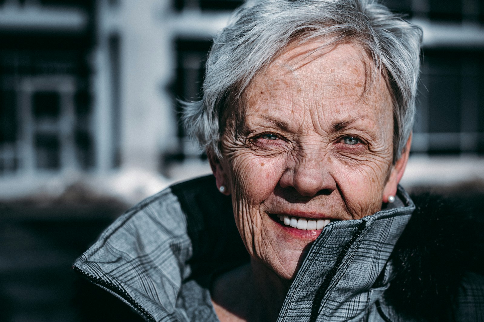 Older adult passenger ready for non-emergency medical transportation